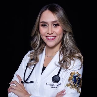 Dra. Ingrid Silva Carvalho
