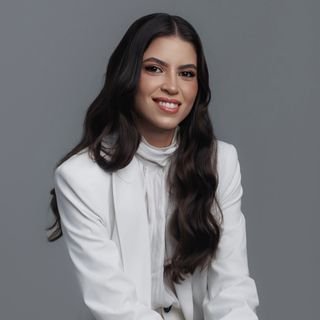 Dra. Luciana Ferreira