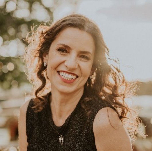 Dra. Luciana de Oliveira e Silva