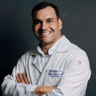Dr. Valdor Araujo Naves Neto