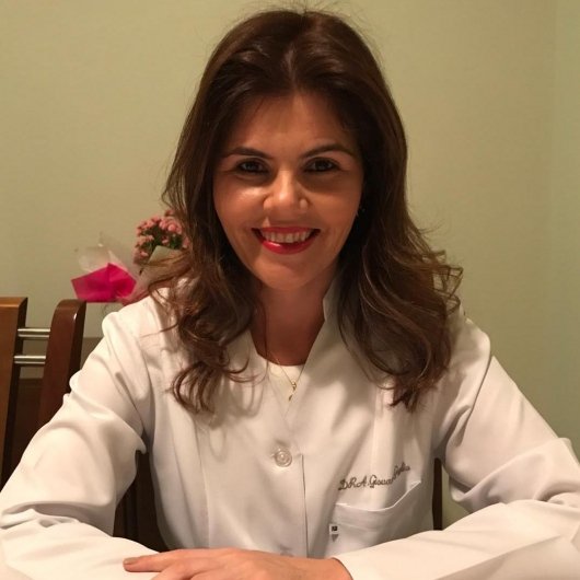 Dra. Giovana Giglio