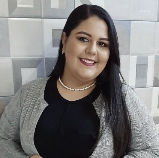 Lays Fernanda de Paula Resende