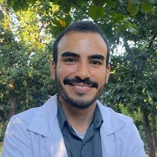 Dr. Mateus Navarro Dantas