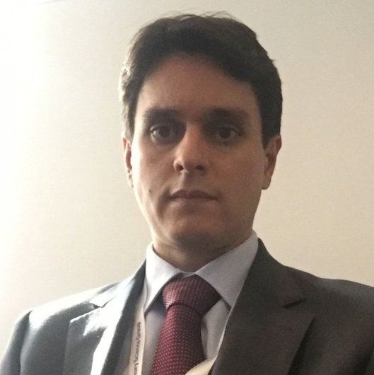 Dr. Leandro Santos de Araujo Resende