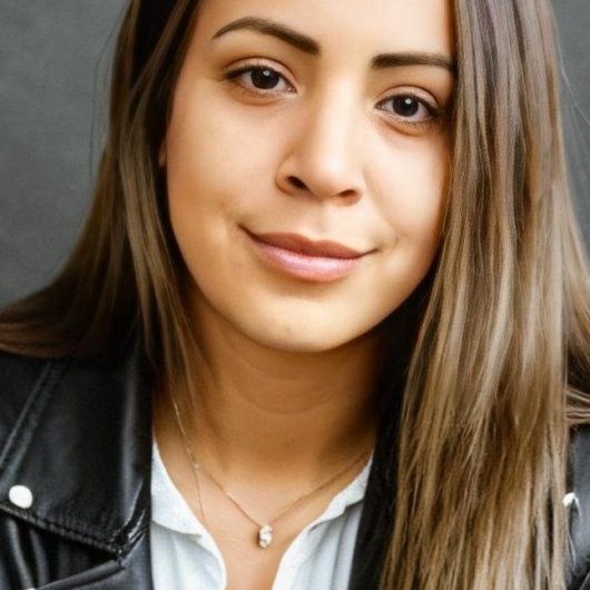 Dra. Tais Allegretti