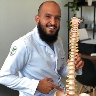 Dr. Adiel Junior