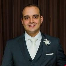 Dr. Rafael Mourão Gouvêa
