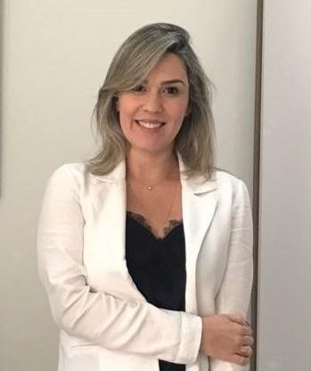 Dra. Juliana Leal