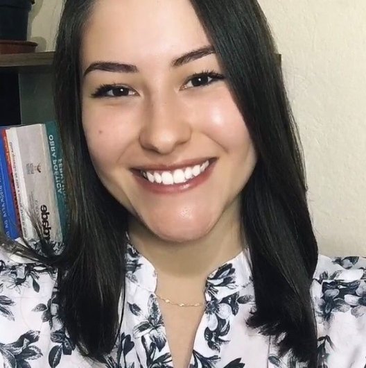 Maria Eduarda Freitas Oliveira