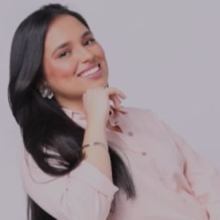 Isabella Suriani Caus .