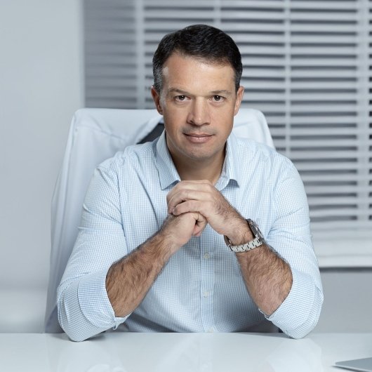 Dr. Erik Paul Winnikow