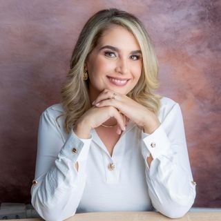 Dra. Mariana Sales Assad