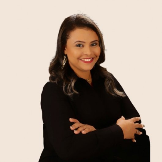 Dra. Suylle Oliveira Santana Santos