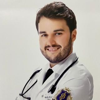 Dr. Lucas Cavalcanti