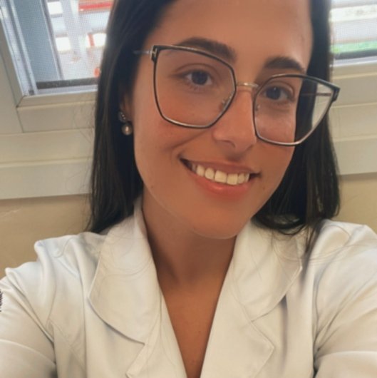 Dra. Carolina Carvalho