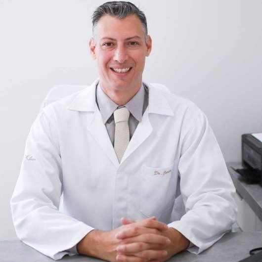 Dr. Carlos Beltrani