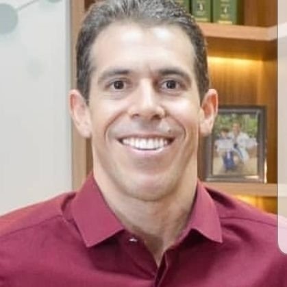 Dr. João Hugo Abdalla Santos