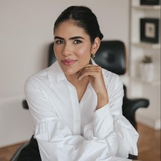 Dra. Maria Caroline Carvalho Nunes