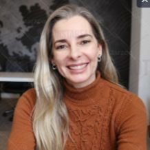 Dra. Silvia Angélica de Souza