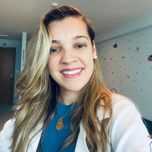 Dra. Ingrid Lopes