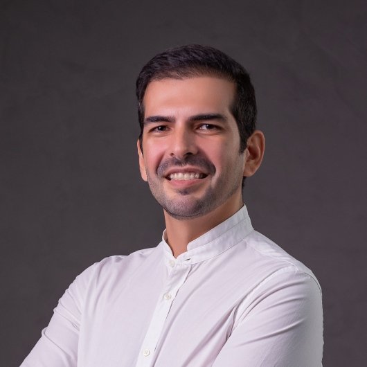 Dr. Armando Alcântara