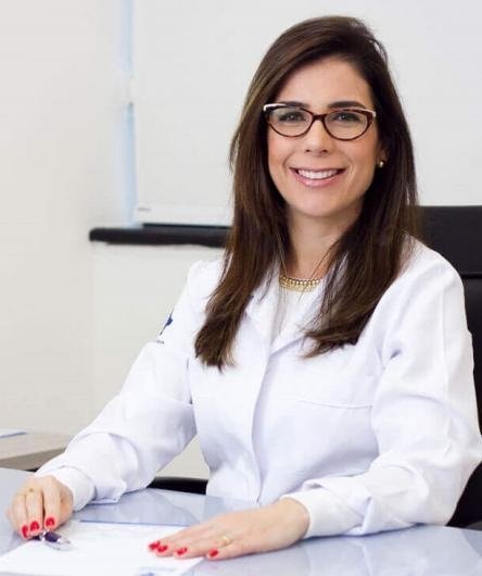 Dra. Aline da Rocha Lino