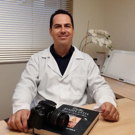 Dr. Érico Campos Moreira