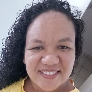 Aline de Farias