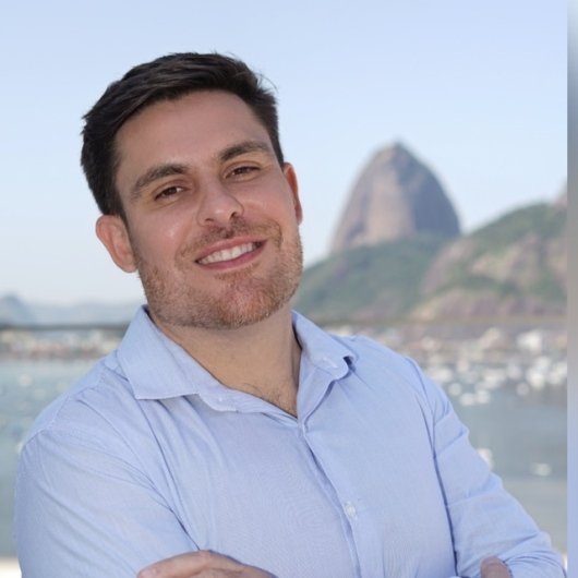 Dr. Fabio Ricardo Rodrigues Alves Barros