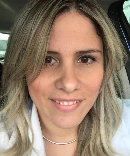Dra. Marcela Almeida Campos