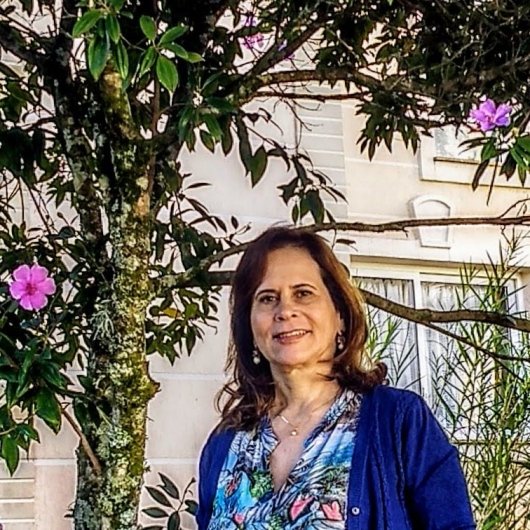 Dra. Maria Heloísa Araújo de Spinicci