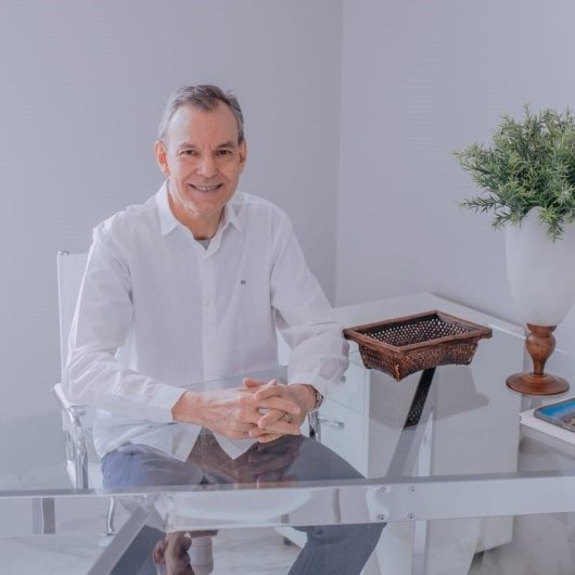 Dr. Roberto Borges de Oliveira Alves