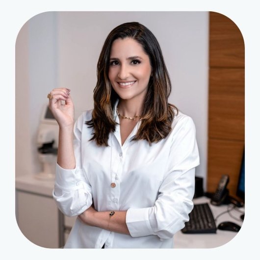 Dra. Christianne Neves Ruschi