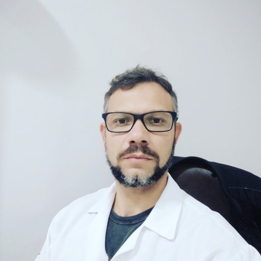 Dr. Rodrigo de Andrade Souza