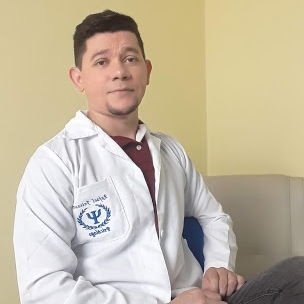 Dr. Rafael Feitosa