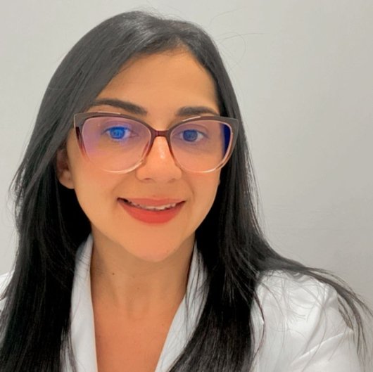 Dra. Jayde Souza Andrade