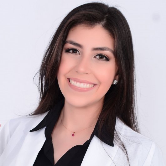 Dra. Natasha Marina Leandro Araujo Formiga