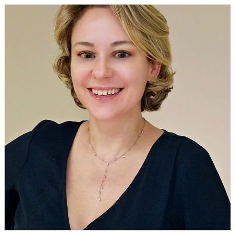 Dra. Cristiana Soares Manzotti