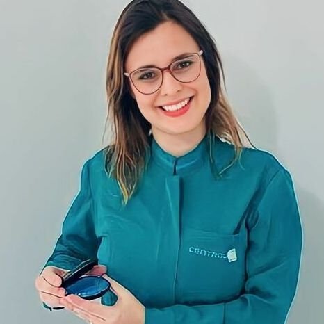 Dra. Marina Rebello Da Cunha Estácio