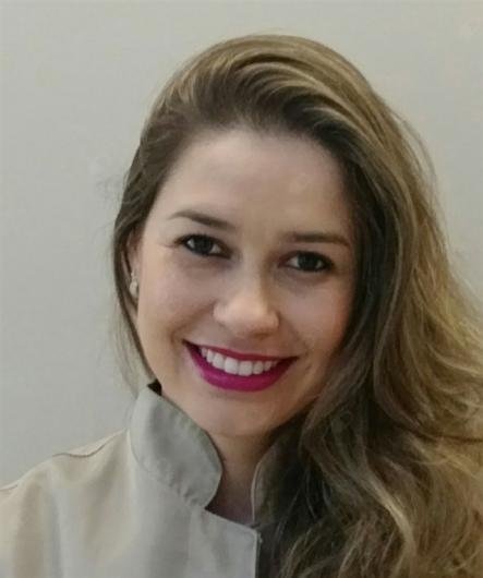 Dra. Alini Resende