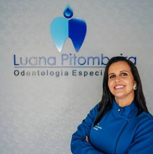 Luana Lopes Pitombeira