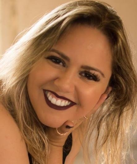 Ana Karla Ferrer Soares
