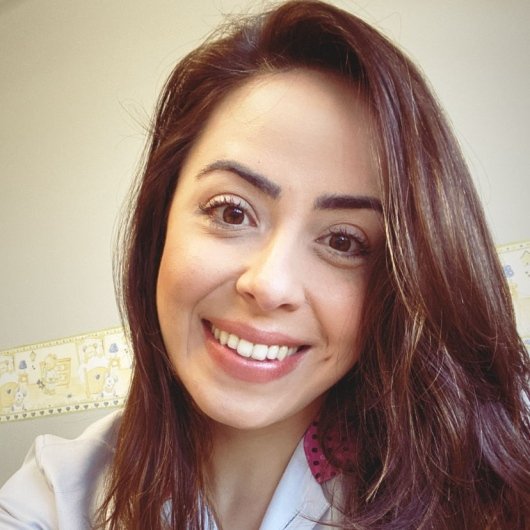 Dra. Raquel Souza de Oliveira