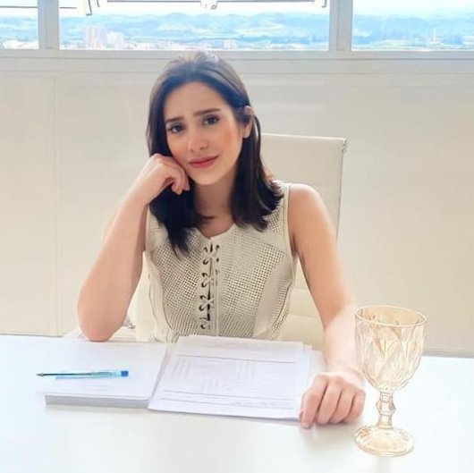 Dra. Giovanna Moniz