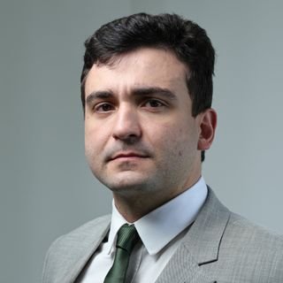 Dr. Marlon Souza