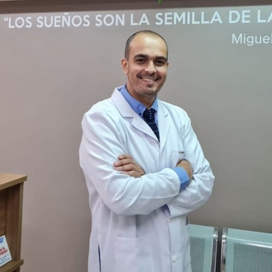 Dr. Pablo Pampin