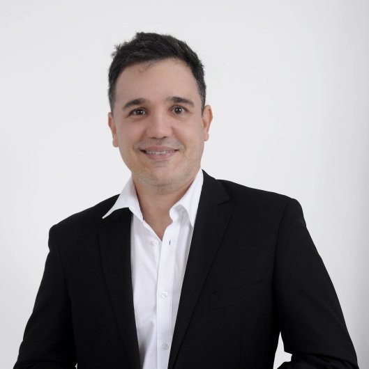 Dr. Luiz Emilio Dantas Gusmão