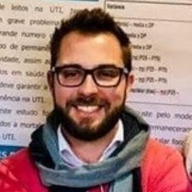 Dr. Tiago Salvador Castello Costa