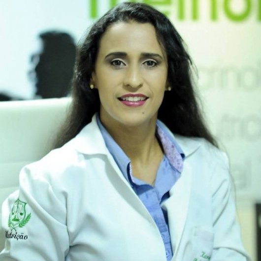 Karina Gloria A. R. Mourão