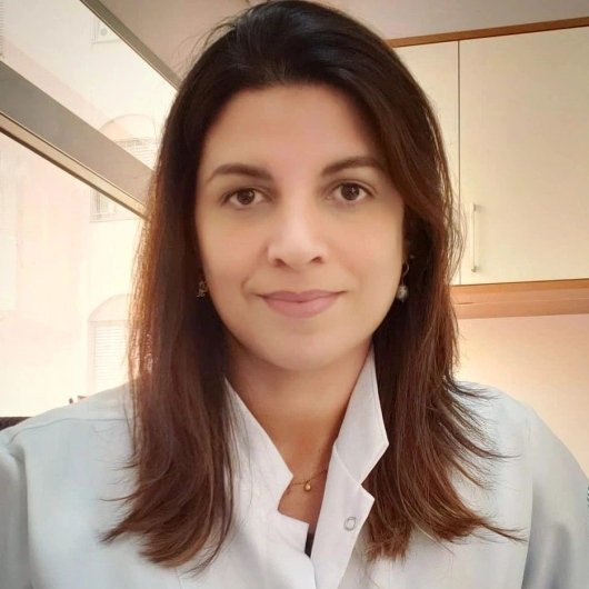 Dra. Valdinélia Bomfim Barban Sposeto
